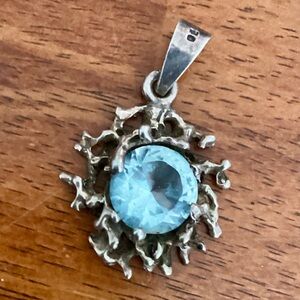 Modern Wreath Icy Blue Crystal Quartz Pendant Solar Organic
